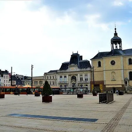 Cocon Ultra Centre 3* Ле-Ман