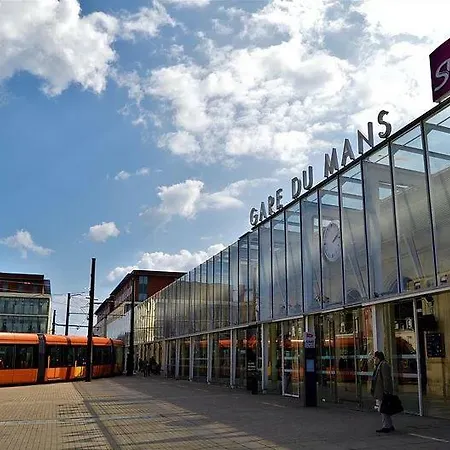 Cocon Ultra Centre Ле-Ман